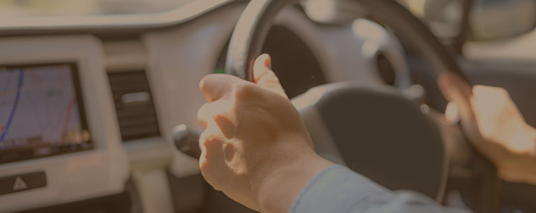 ドライバーが目的地まで代行運転します!